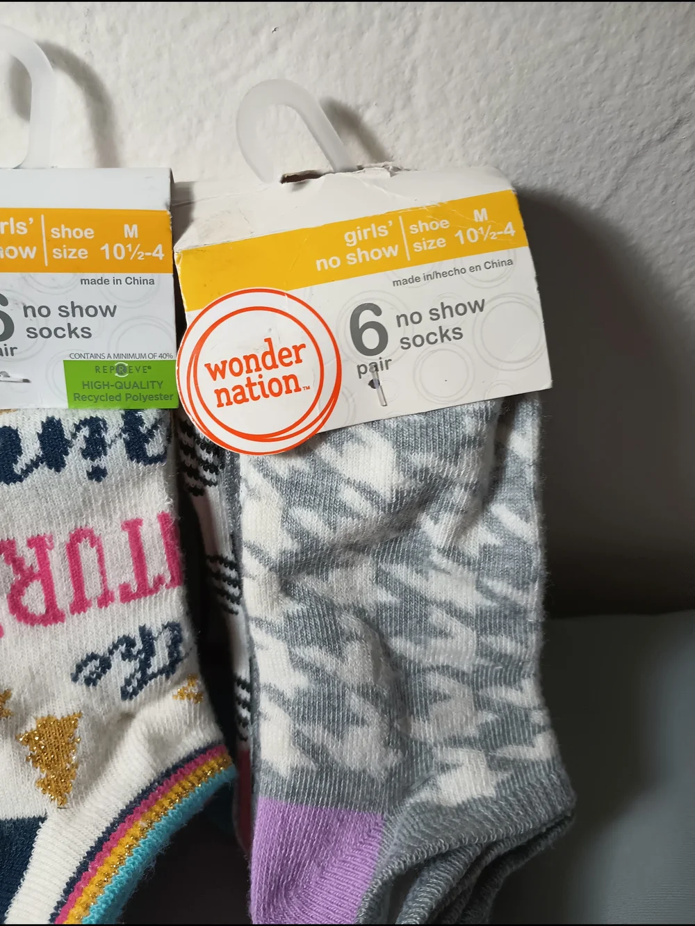 Wonder Nation Girls' No Show Socks (3)